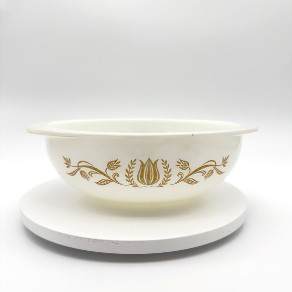 Vintage Pyrex Golden Tulip Casserole Dish #024 2 Qt White Gold No lid 1960s - Picture 3 of 14